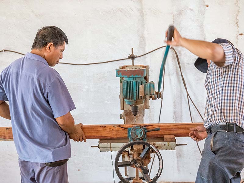周口楼梯地板柜门的油漆修复-11